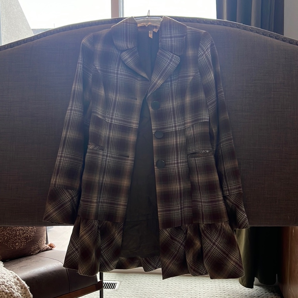 Cute pea coat worn a few times in perfect t condition